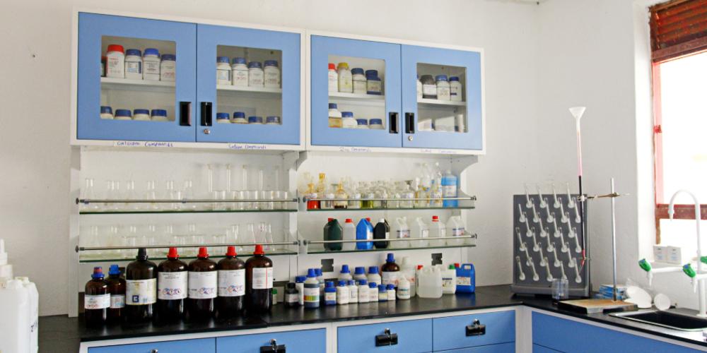 Sam's Park High School School Lab